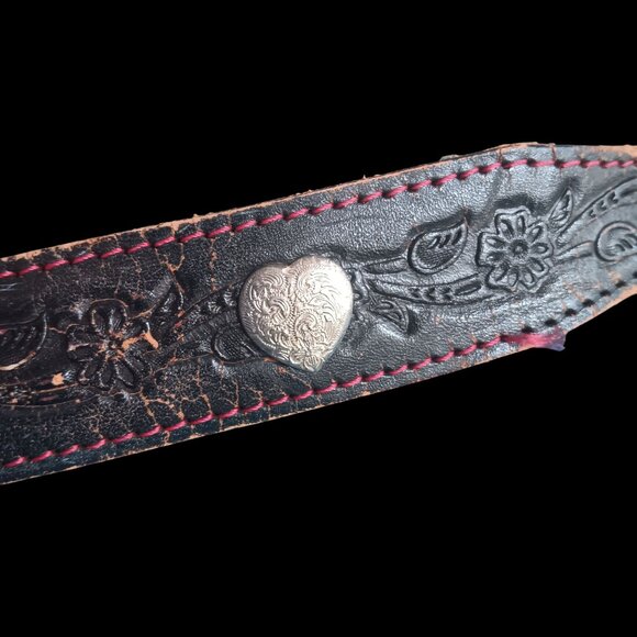 Vintage Women's Cowgirl Belt 25 26 Tex Tan USA Silver Heart 1970's Western Hippy - Picture 4 of 8